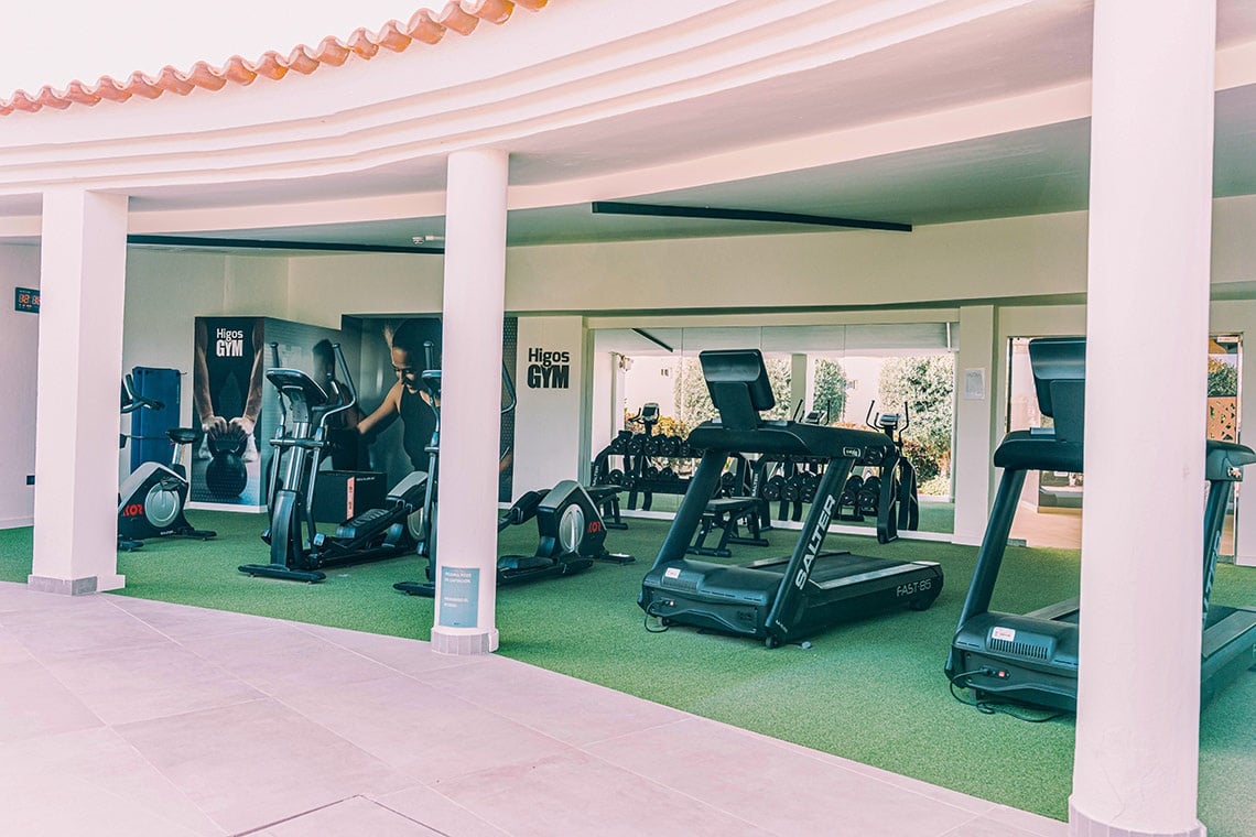 Gym at 001 Higos Beach | Treadmills, ellipticals, and weights. Book your stay on the official 001 Hotels website.
