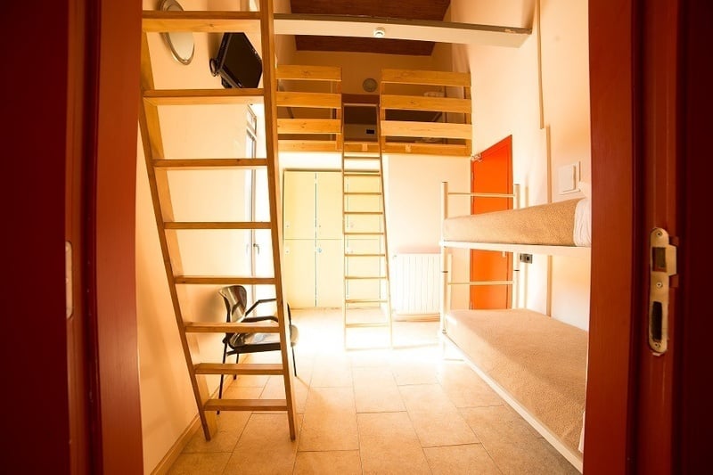 DOUBLE ROOMS - Abrigall Hostel Masella