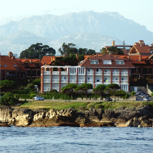 Torre Cristina Hotel: coastal hotel with sea and mountain views