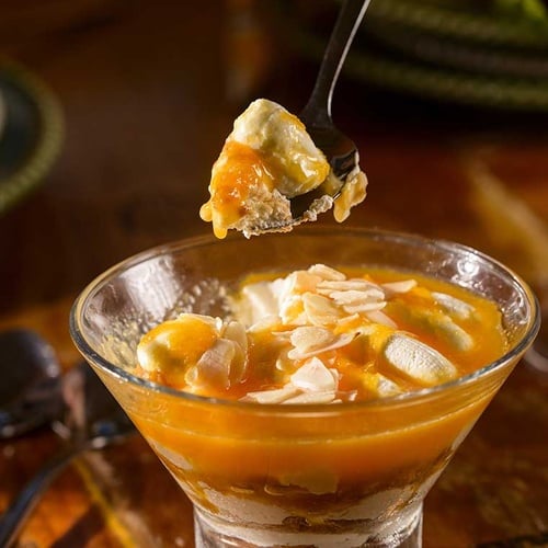 Dessert with mango and almonds served at Aldeia da Pedralva