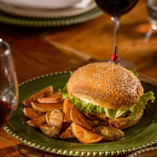 Delicious burger and fries at Aldeia da Pedralva.