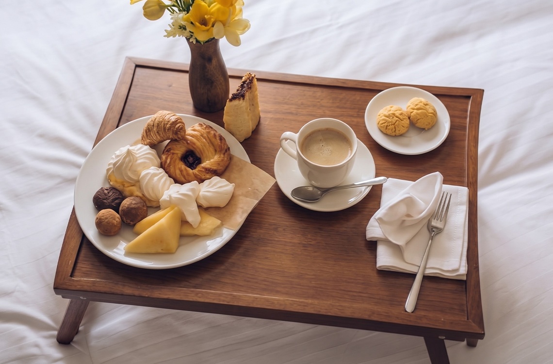 Lujoso desayuno en cama en Alexandre Corporativa.