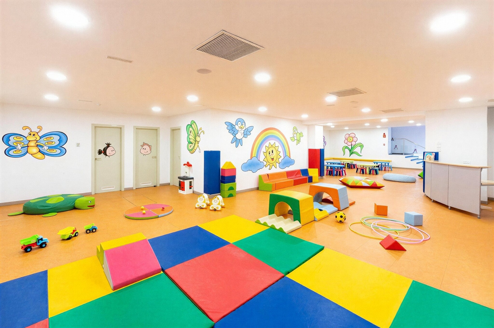Buntes Kinderspielzimmer im Magic Park Alexandre Troya der Alexandre Hotels.