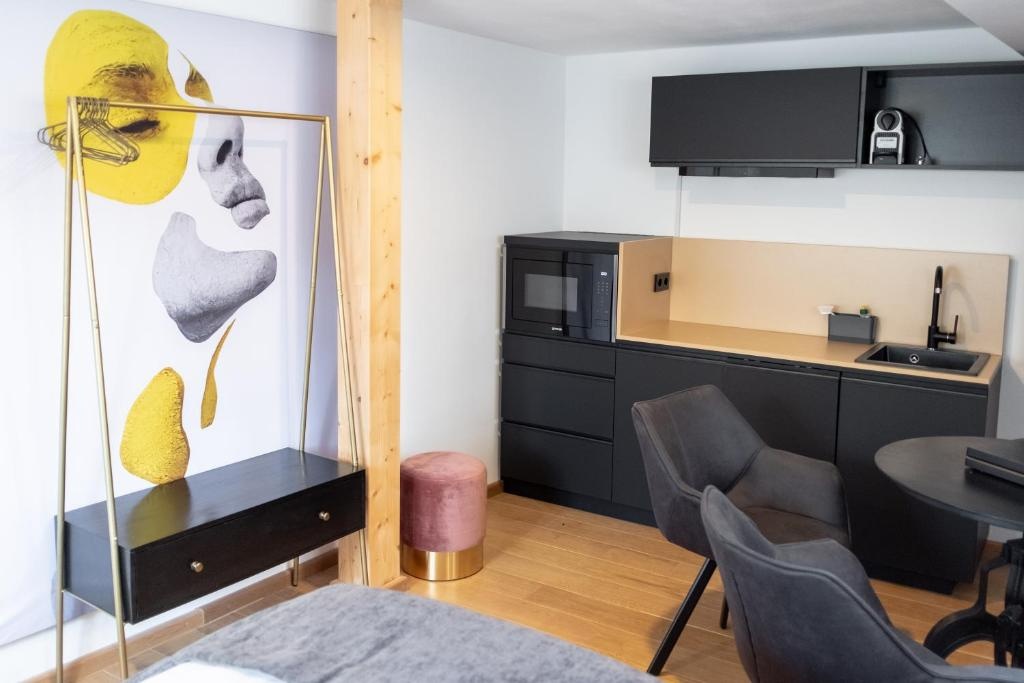 room pictures