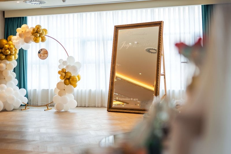Barra libre y fiesta de bodas, Hotel Ángela