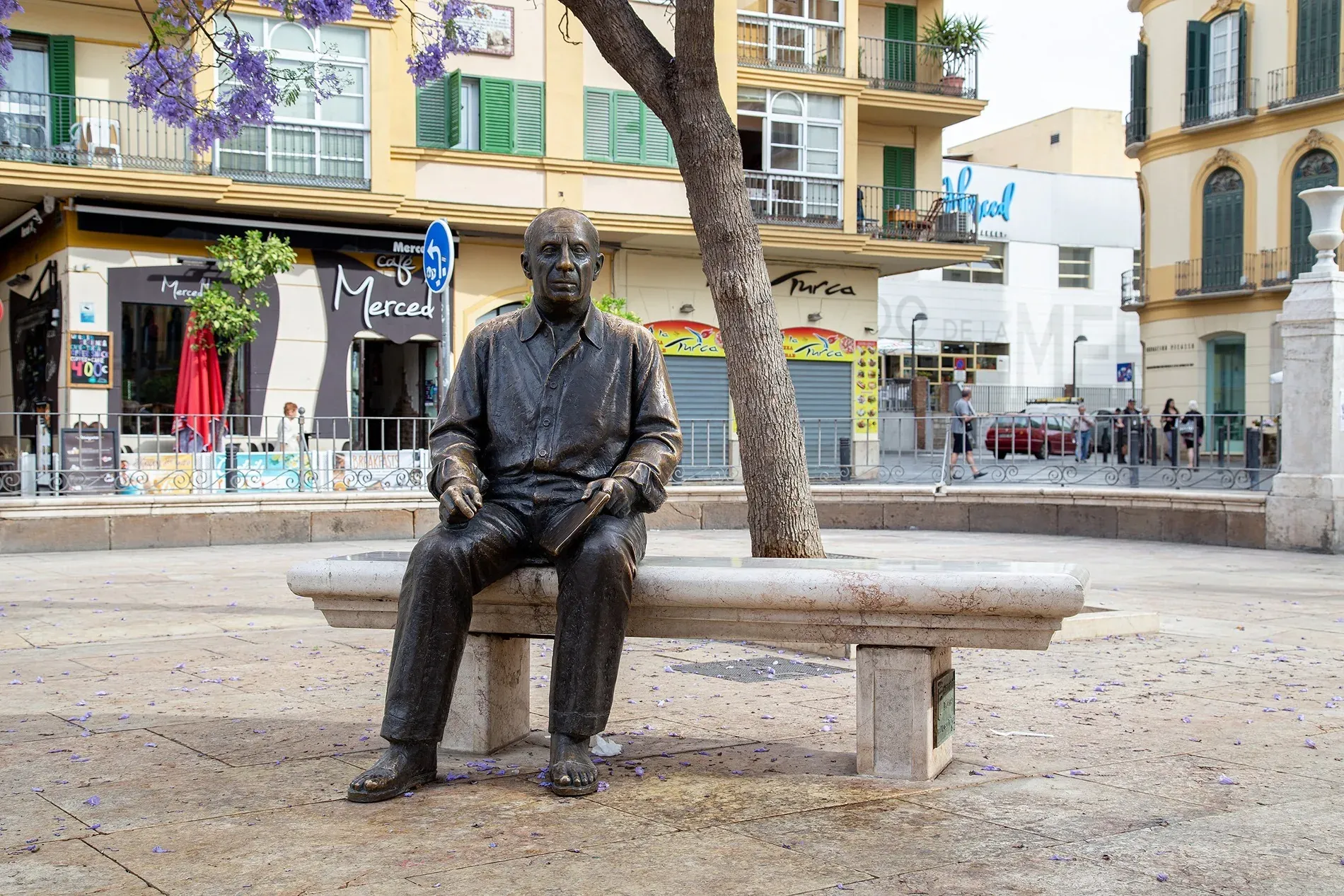 Statue de Picasso devant La maison natale et le musée Picasso, Hôtel Ángela, Málaga