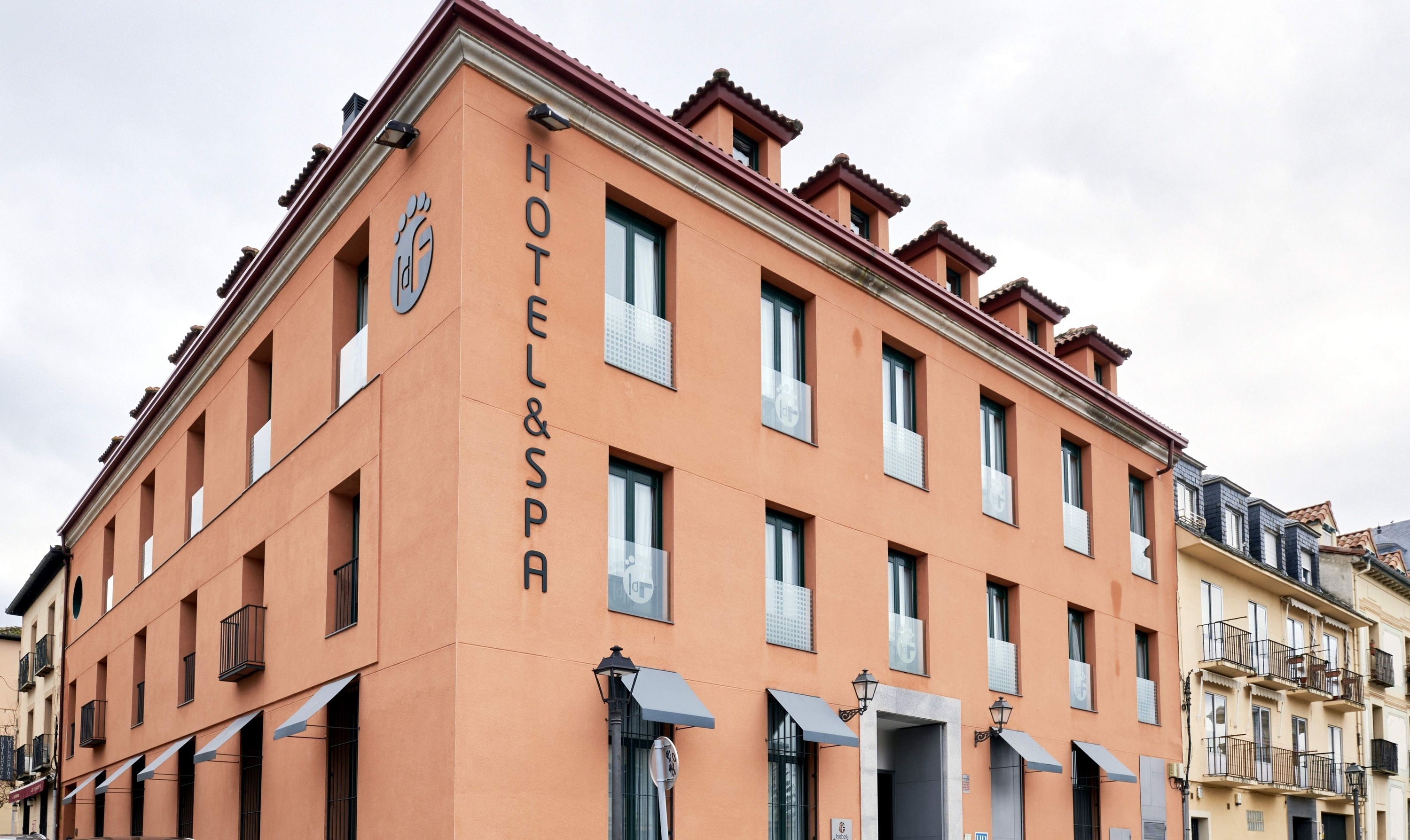 a building with the words hotel & spa on it