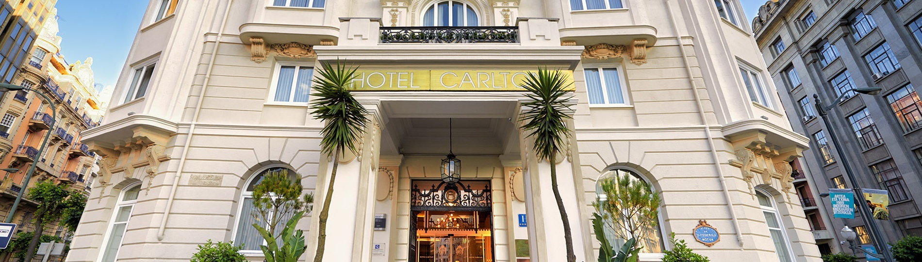 Hotel Carlton