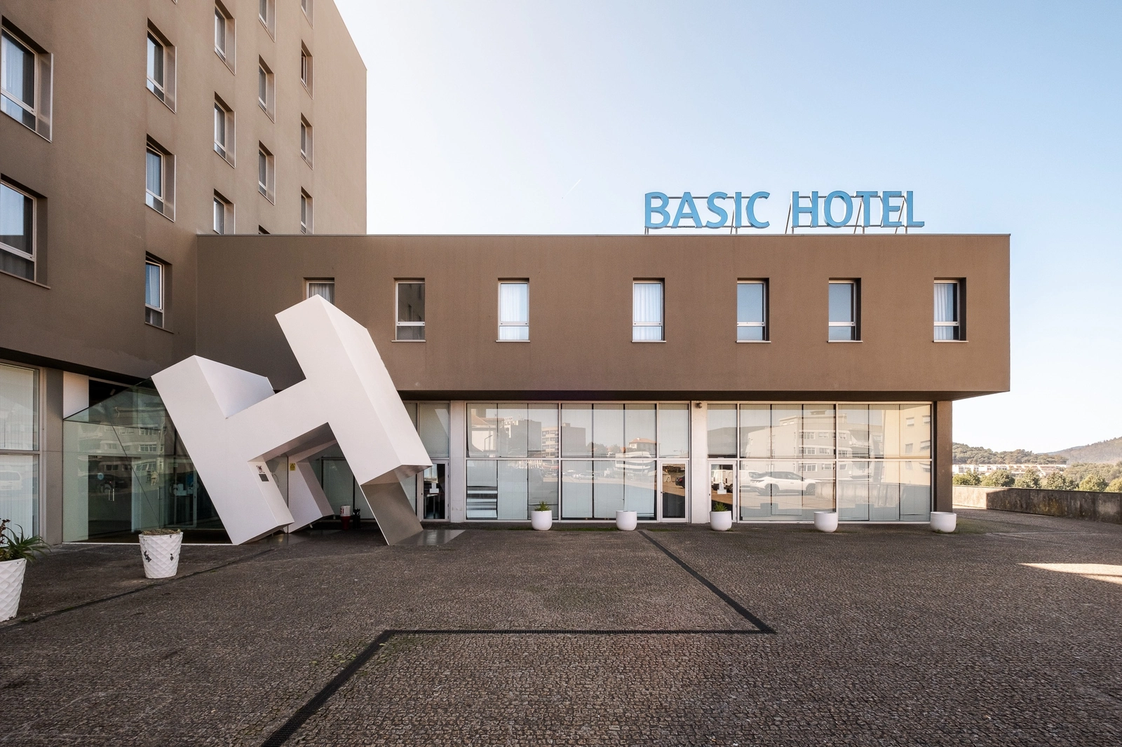 Basic Braga by Axis