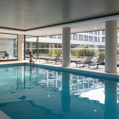 WELLNESS CENTER | PISCINA INTERIOR