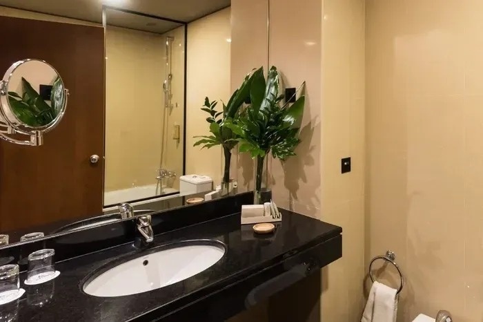 Azoris Hotels & Leisure