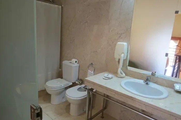 Azoris Hotels & Leisure