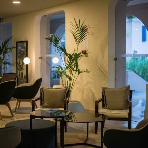 VESTÍBULO DE RECEPCIÓN