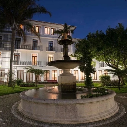 Parte trasera del hotel | Jardín Duque da Terceira