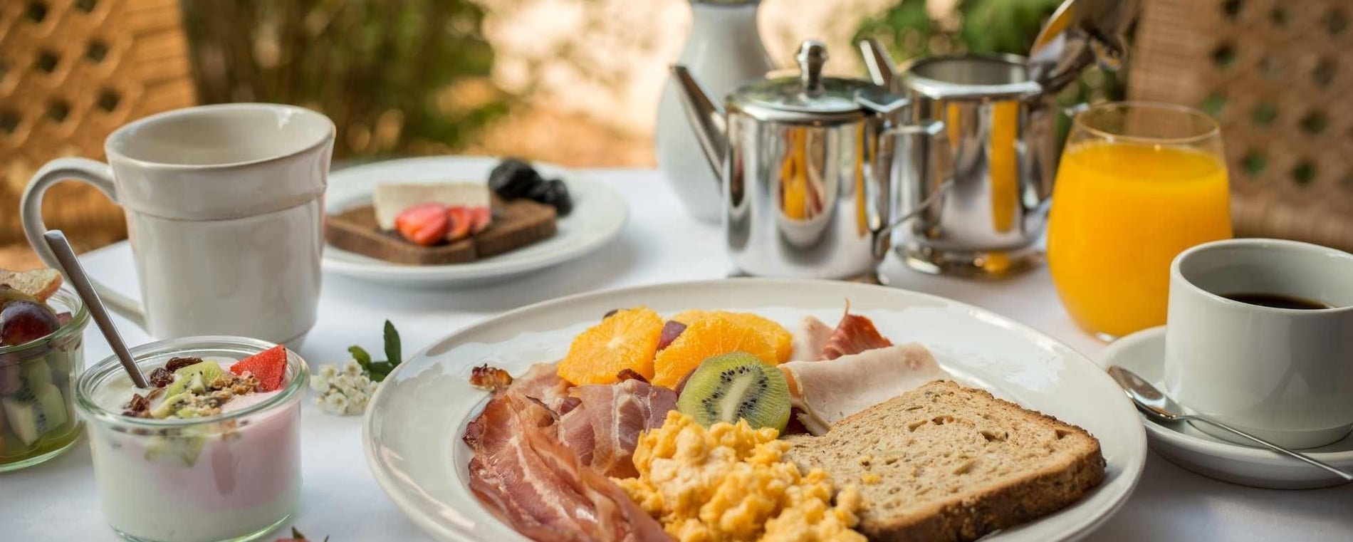 Enjoy a delicious breakfast at Azoris Faial Garden | Horta, Faial | Official Website.