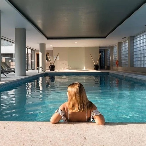 WELLNESS CENTER | PISCINA INTERIOR