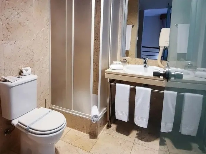 Azoris Hotels & Leisure