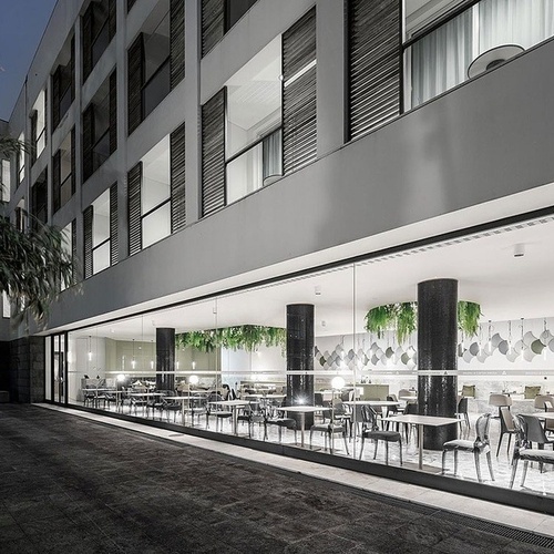 KOI RESTAURANT À NOITE