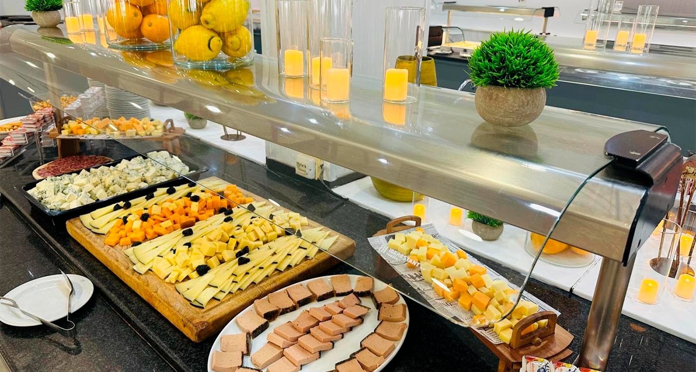 Buffet Alborán