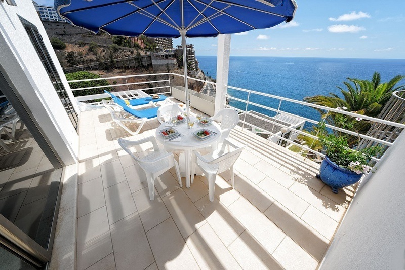 Deluxe apartment with sea views2 bedrooms