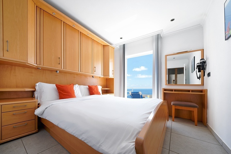 Apartamento Deluxe con vistas al mar 2 dormitorios