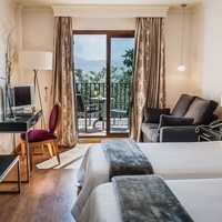 B bou Hotels