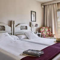 B bou Hotels