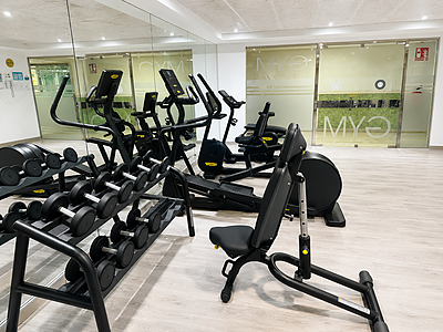 Instalaciones y Servicios