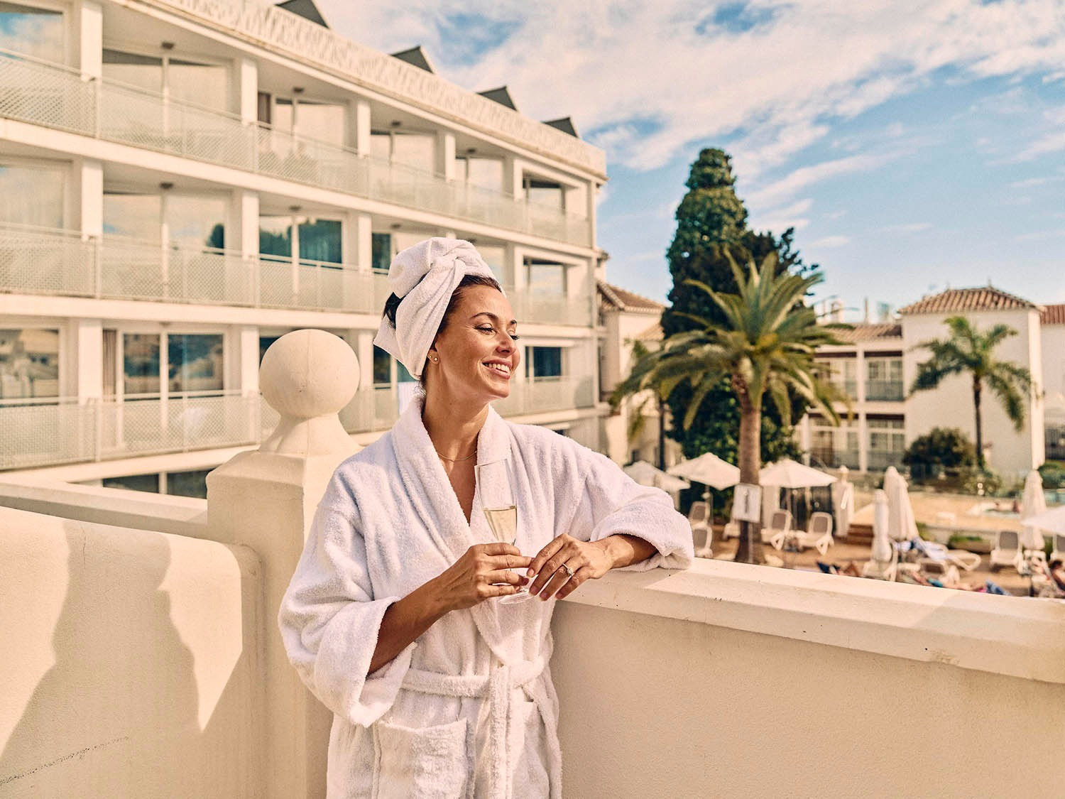 Relaxing spa day at Villa Flamenca, rooms with a view. Book your stay with Beneste Hotels!