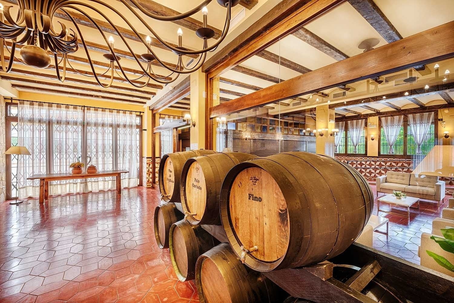 Barricas de vino en el Cazorla Hotel | Beneste Hoteles