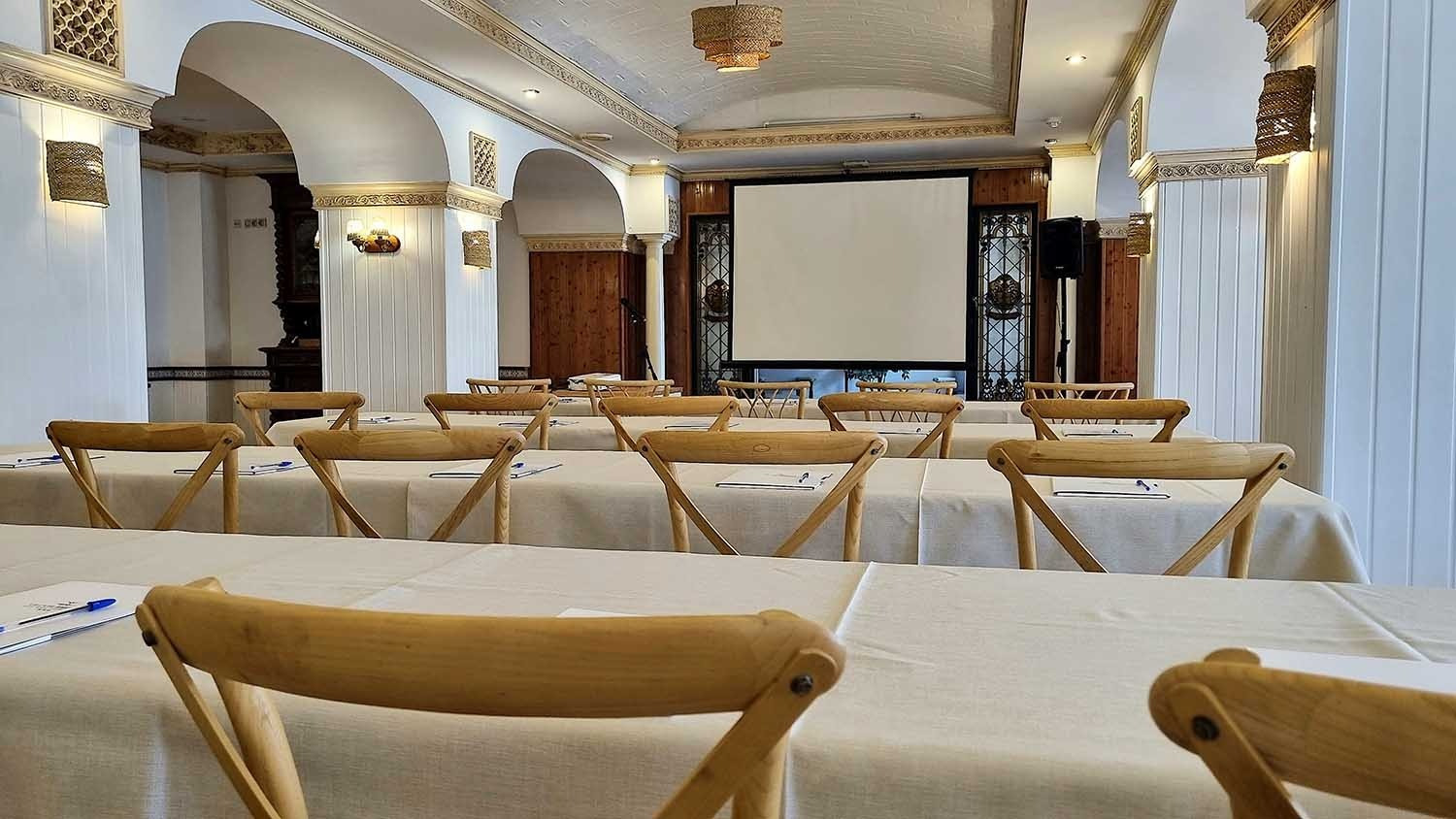 Sala de reuniones en Frigiliana Hotel | Beneste Hoteles | Web oficial