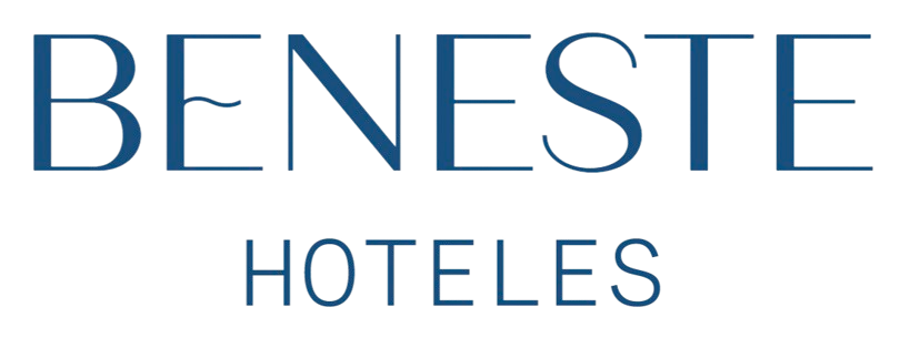 un logotipo azul y blanco para smv hoteles