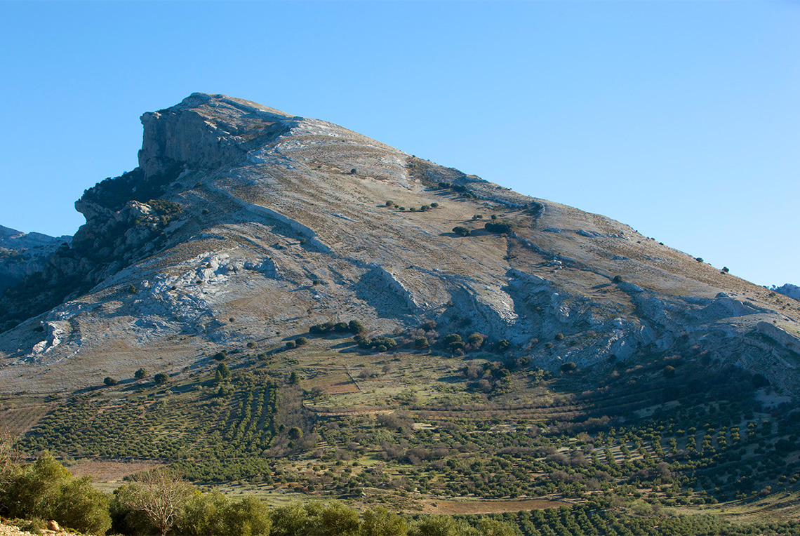 Pueblo blanco and castle with BENESTE: Corporativa en Andalucía, España