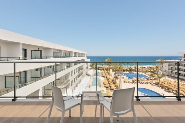 HABITACIONES