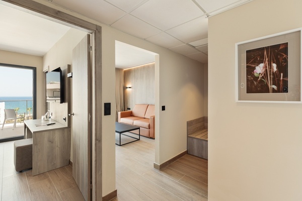 HABITACIONES