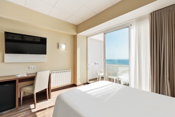 HABITACIONES