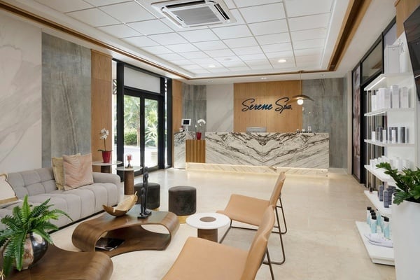 гостиная в спа-салоне serene spa