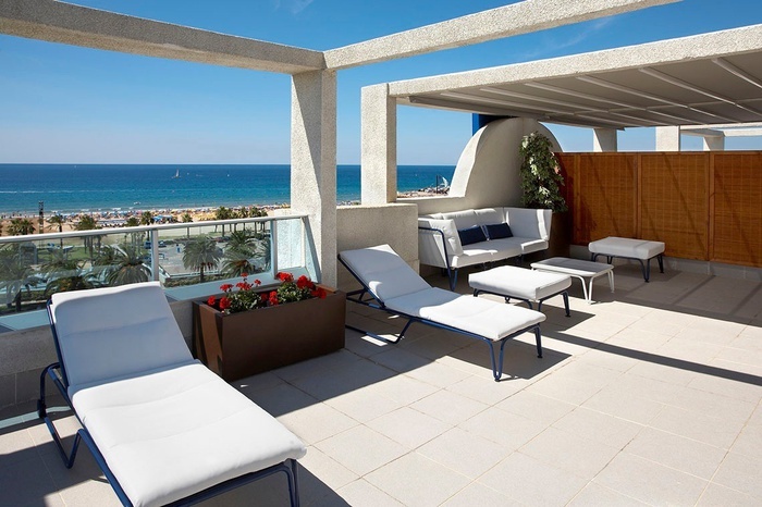 Mediterranea Premium Club Front Penthouse Suite