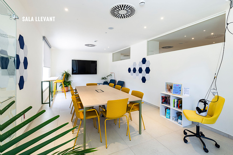 Salle de réunion moderne du Grupo Blaumar : Blaumar Hotel Salou.