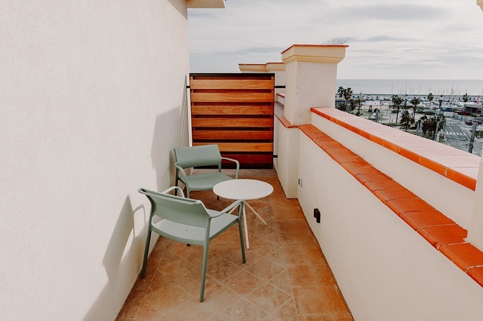 Studio mit Meerblick und Terrasse