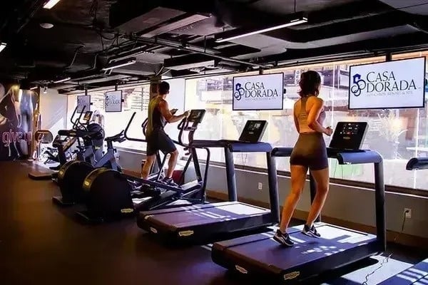 Salle de sport de la Casa Dorada