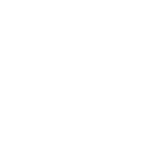 ein weißes tripadvisor-Logo mit einer Eule und einem Lorbeerkranz .