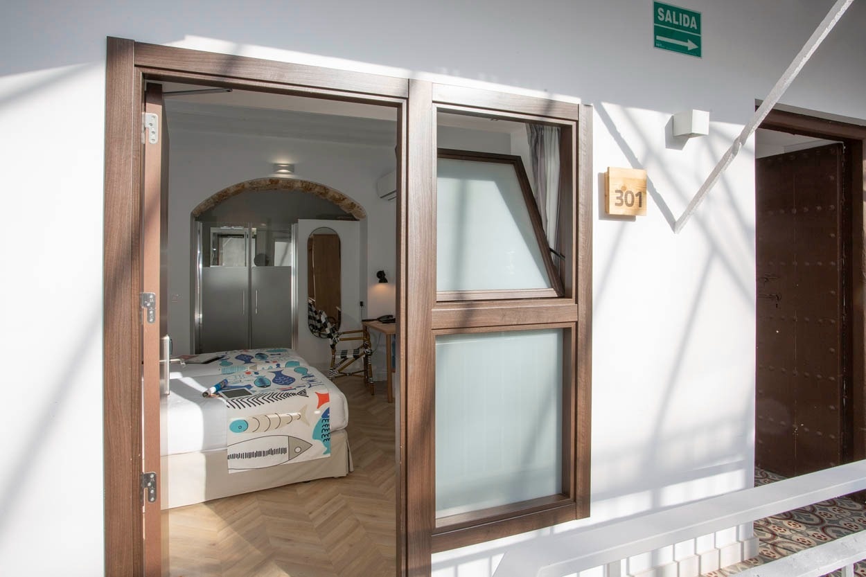 Gemütliches Zimmer im Casual con Duende Cádiz. Hotel im historischen Zentrum von Cádiz.