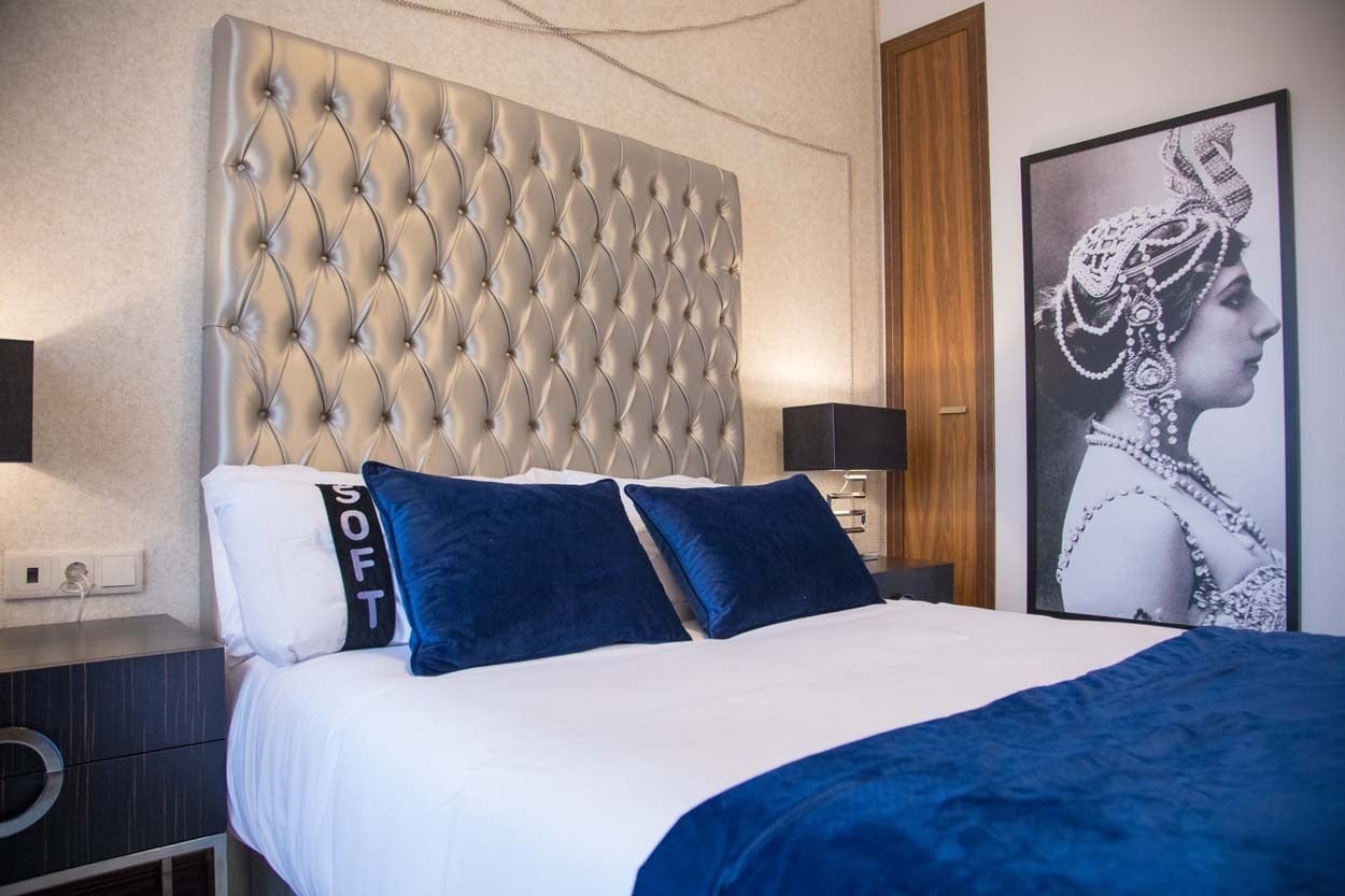 Luxuriöses Doppelbett im Casual Belle Époque - Boutique-Hotel im Zentrum von Lissabon.