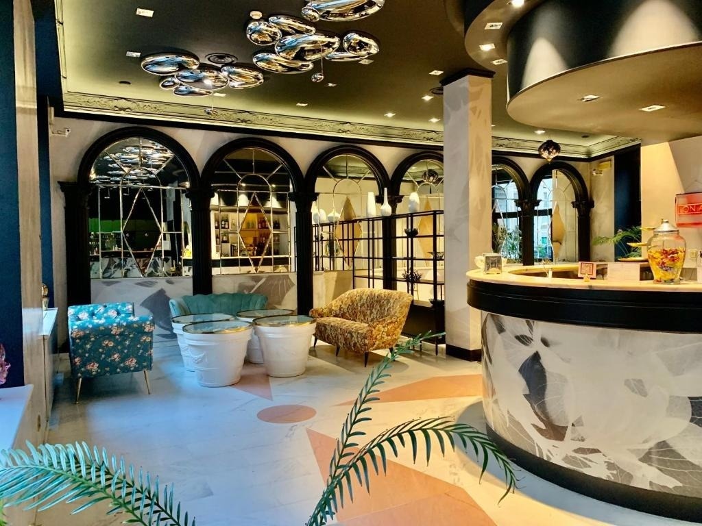 hotel.pictures.0.altText