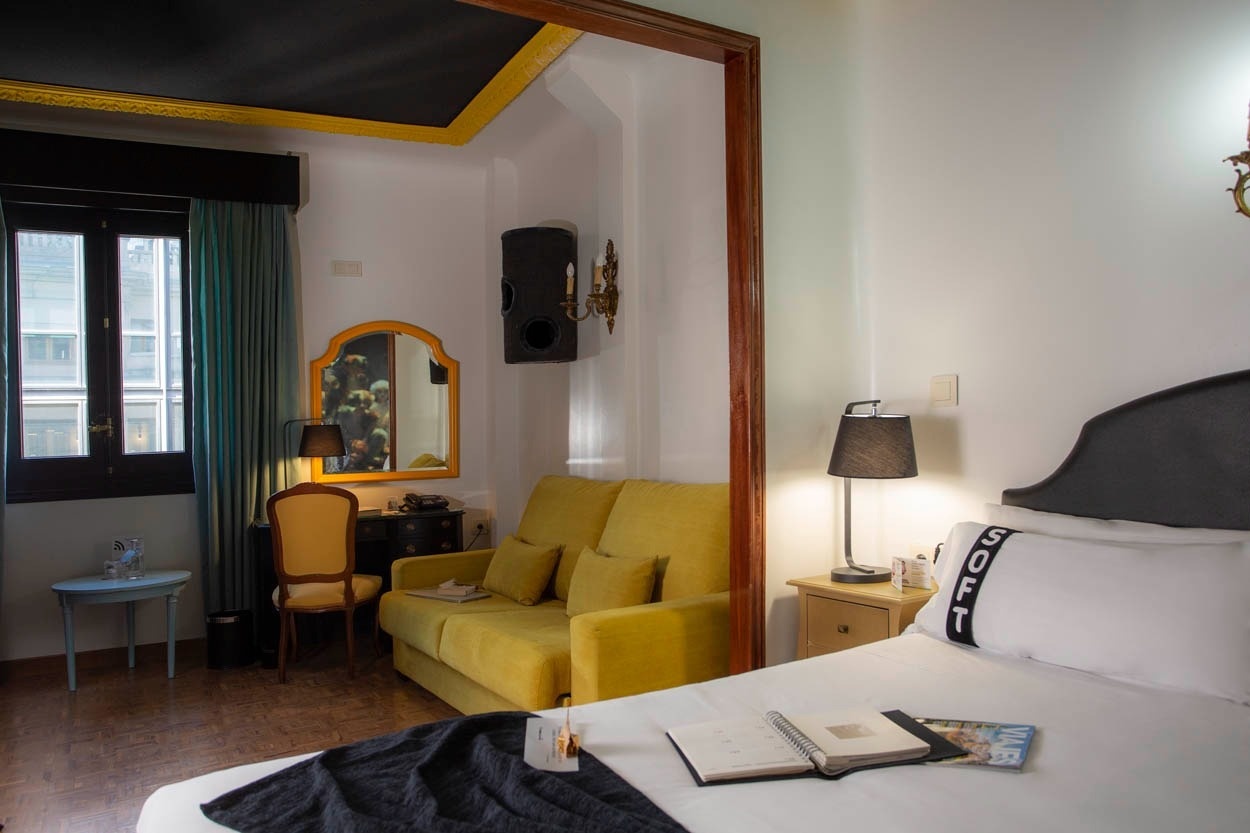 Gemütliches Zimmer im Casual del Teatro Madrid, Boutique-Hotel nahe Gran Vía.