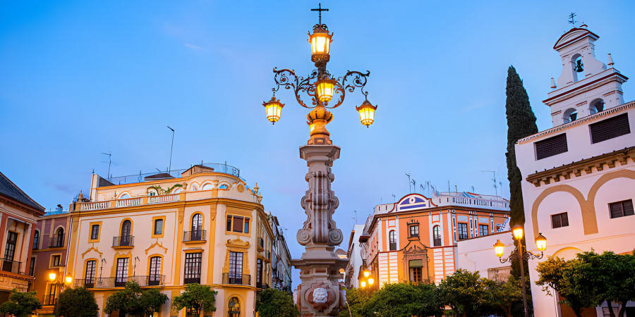 Aire de Sevilla, un oasis en pleno barrio de Santa Cruz - Web oficial de  turismo de Andalucía