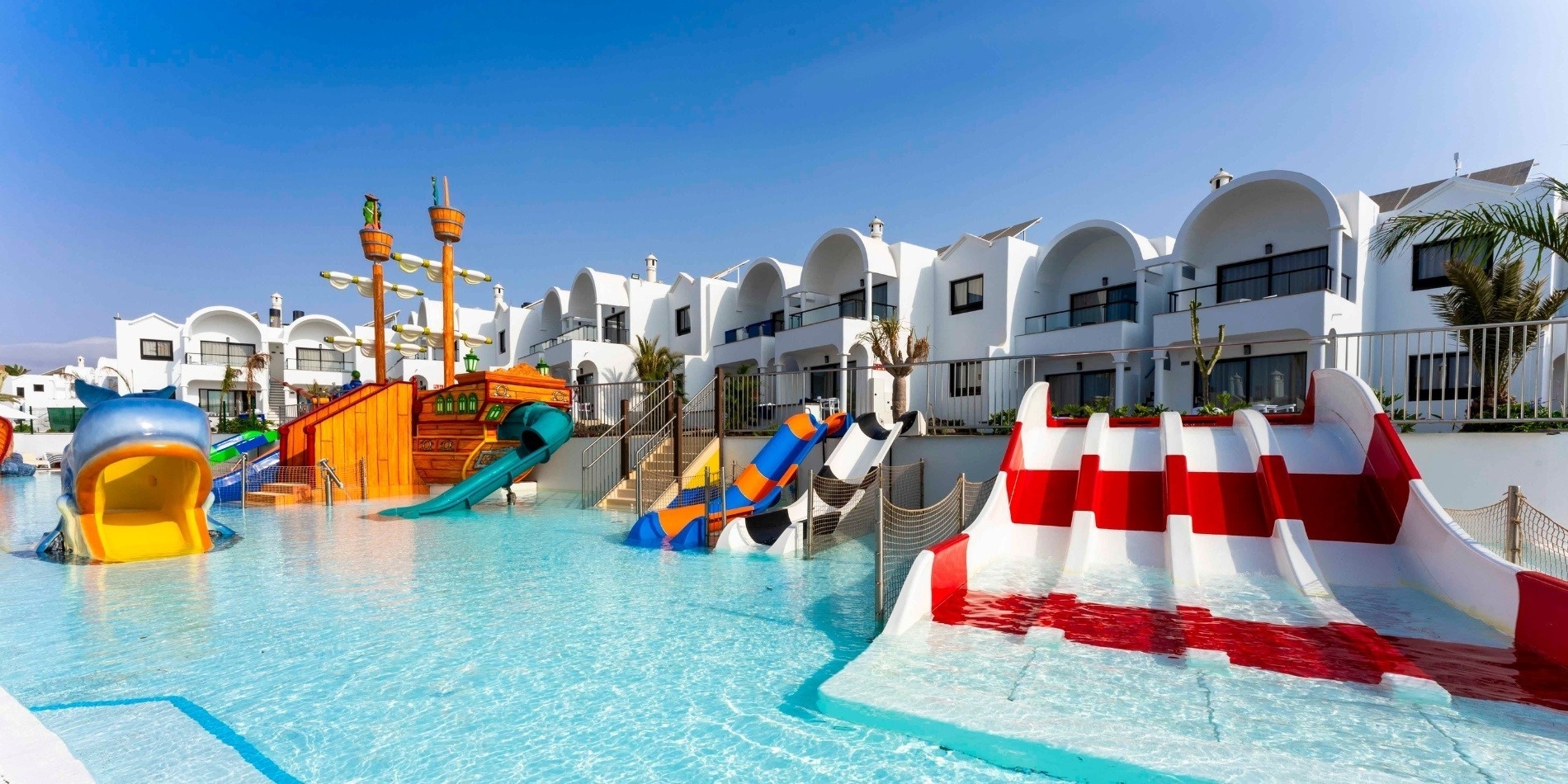 Parque acu tico mini club hotel bakour lanzarote splash