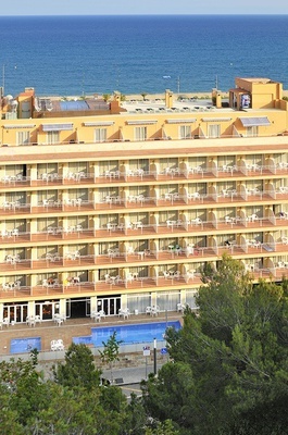 THE HOTEL - EXTERIOR