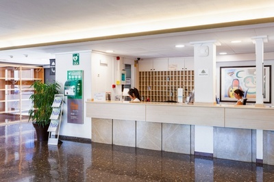 THE HOTEL - RECEPTION